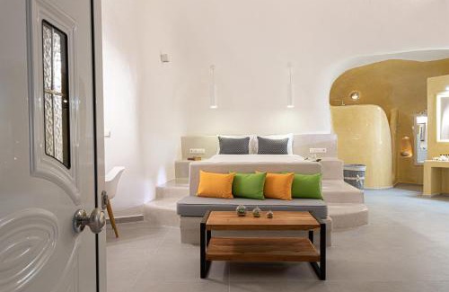 Karterados Bed & Breakfast | Santoterra Antigua Suites