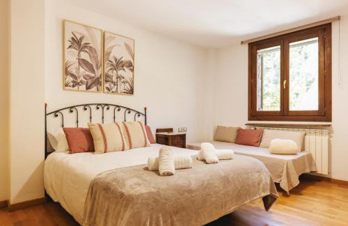Sant Pau de Seguries Apartment | SantPauLux