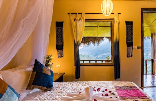 Sa Pa Bed & Breakfast | Sapa Rosie House - Mountain Retreat
