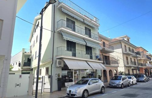 Porto d'Ascoli Apartment | Sarajevo Apartment a pochi passi dal mare RifA764