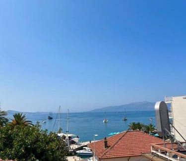 Qender Apartment | Sarande SeaView Apartment