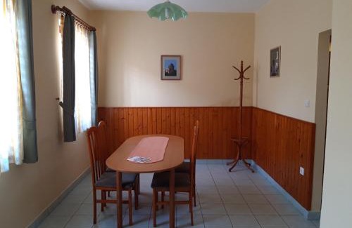 Esztergom Apartment | Sasi Panzió 1