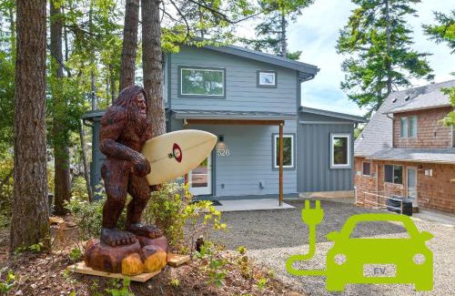 Manzanita House | Sasquatch House MCA#50631