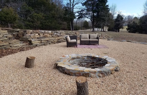 Garfield House | Sassafras Inn/Unit C - Close to Marina & Boat Launch; 30 min to Eureka Springs