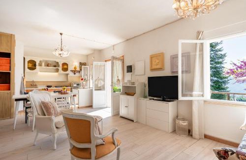 Bagni di Lucca Apartment | Sassi Scritti - Carpino Nero