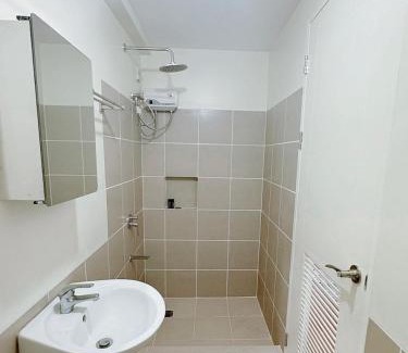 Santolan Apartment | Satori Residence Condo with Balcony