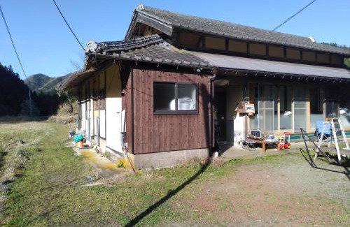 Ine-cho House | Satoyama Guest House Couture