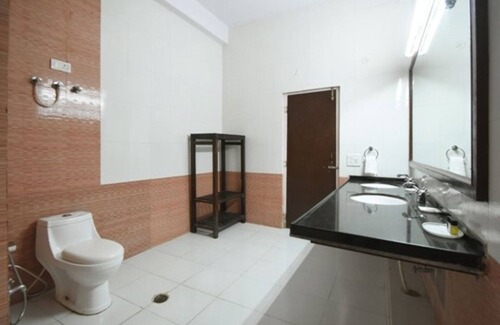 Village Hokra Hotel | Satyam Palace Resort