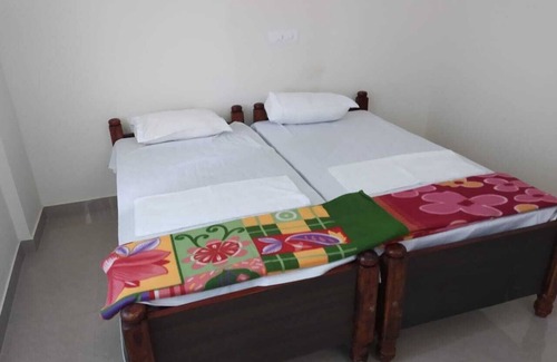 Hassan Hotel | Saukarya Guesthouse