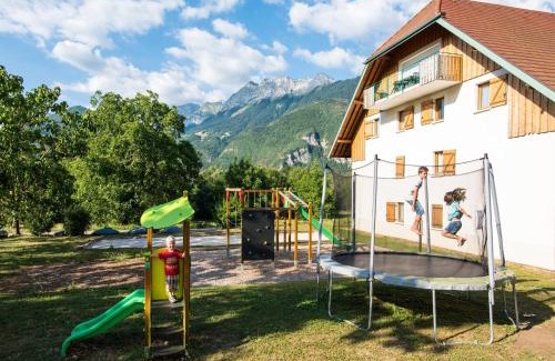 Giez Apartment | Savoy Style Mountain Stay