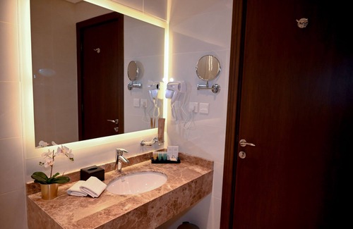 Al Faisaliyah Hotel | SAVOYE HOTEL