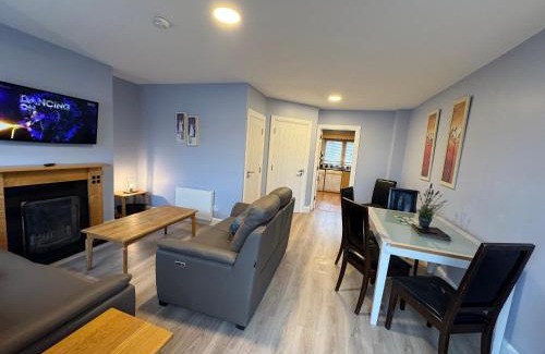 Cortober House | Scenic River Shannon Three bedroom house