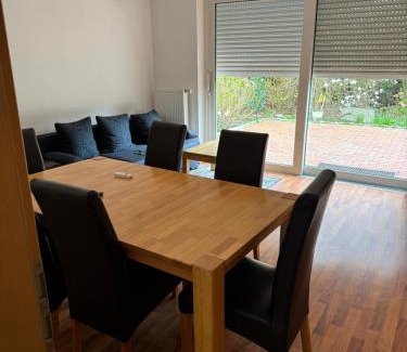 Werne Apartment | Schöne EG Wohnung mit TV, Wlan und Küche - Maria