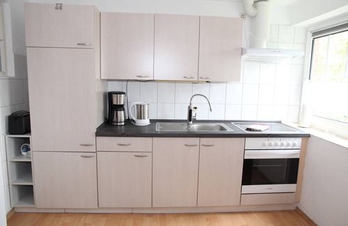 Uttum Apartment | Schöne Og-ferienwohnung für 4 Personen an der Uttumer Mühle