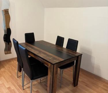 Werne Apartment | Schöne Wohnung mit TV, WLAN und Küche - Anna