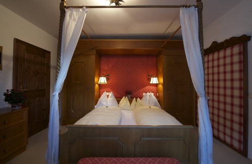Sankt Anton am Arlberg Hotel | Schlosshotel Bergschlössl