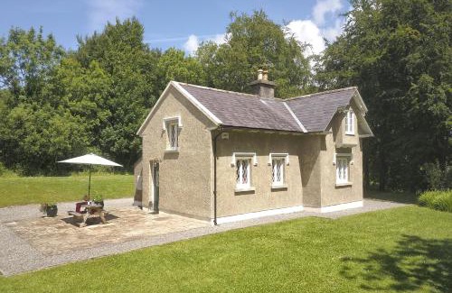 Kilvarnet House | Schoolhouse at Annaghmore
