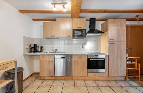 Dachsberg Apartment | ‘Schwalbennest’, the large holiday flat on the ground floor offers space for 2 to 5 people.