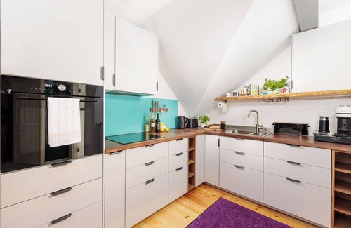 Geltow Apartment | Schwalbenloft: Spacious apartment with sauna and whirlpool double bathtub