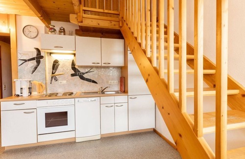 Weissenbach Apartment | Schwalbennest - 1 bedroom, living/sleeping area, shower/WC - Abenteuerhof Schiefer