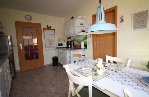Neu Poserin Apartment | "Schwalbennest" modern, air-conditioned vacation apartment, close to Plau am See.