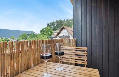 Baiersbronn Apartment | Schwarzwald-Oase mit Balkon und Parkplatz