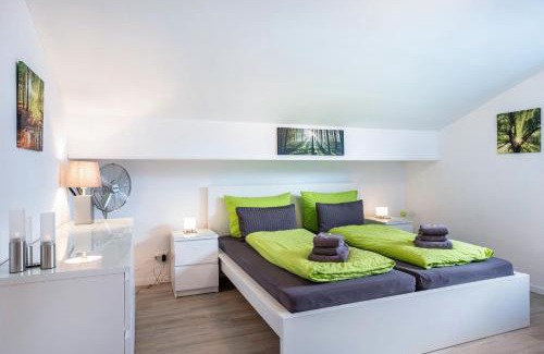 Schoenwald Apartment | Schwarzwaldblick D App 10 mit Pool