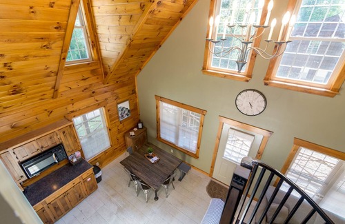 Millersburg Cabin | Scotch Pine . Trailside Lodging