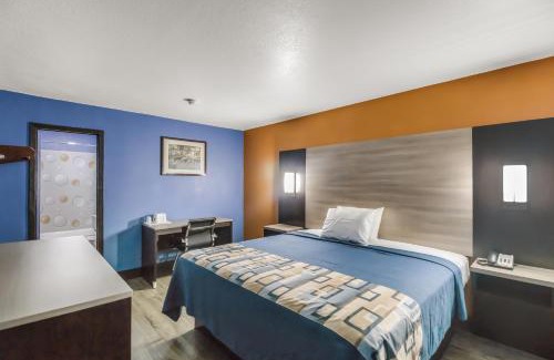 Carrollton Hotel | Scottish Inns