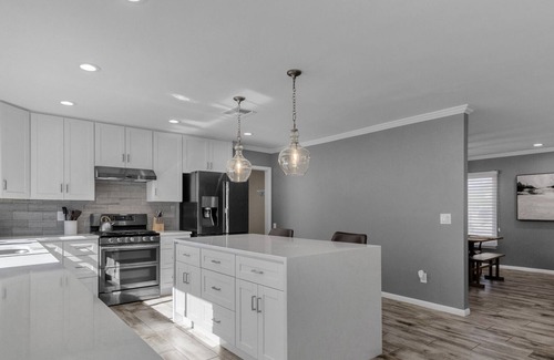 Shea North Estates House | Scottsdale home, enjoy plenty of space and a beautiful outdoor pool