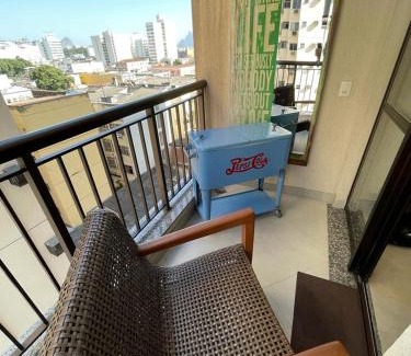 Centro Apartment | SCR-Centro Niterói com Varanda e Garagem