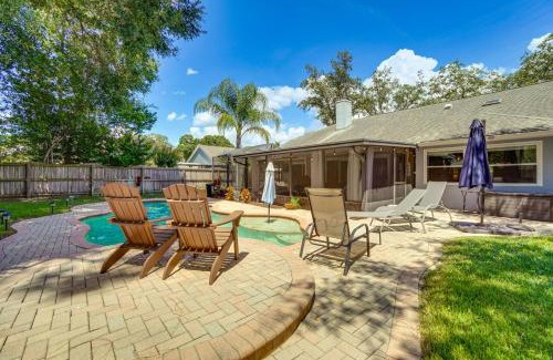 Orlando House | Screened Lanai and Fenced Yard Luxe Orlando Home
