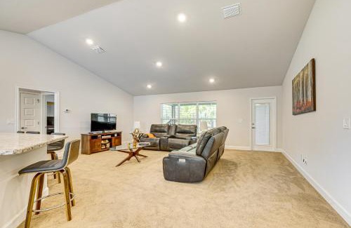 Candler House | Screened Lanai Relaxing Retreat in Ocala!