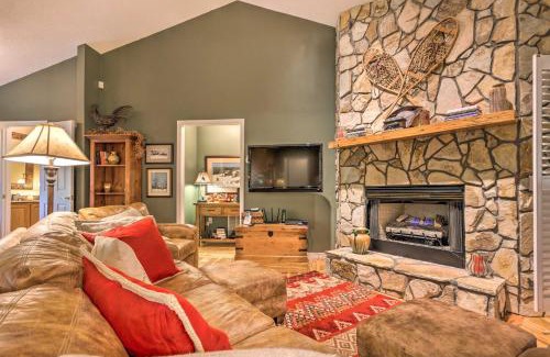 Beech Mountain House | Screened Porch and 3 Decks Beech Mountain Cabin