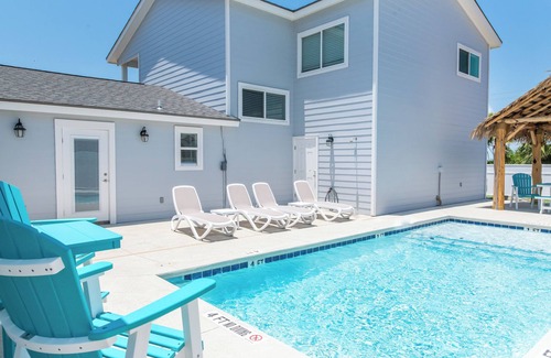 Safe Harbor House | Sdl609-sassy Seahorse