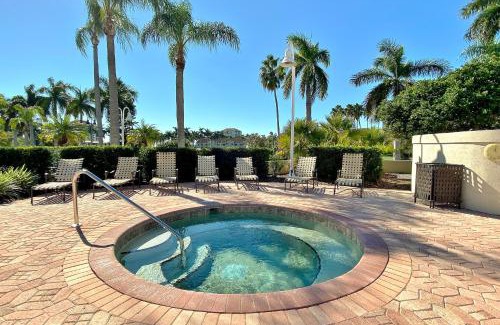 Isla del Sol Apartment | Sea and Tee
