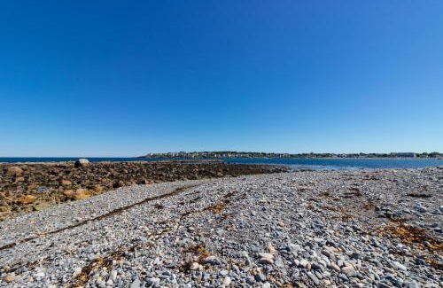 York Beach House | Sea Belle