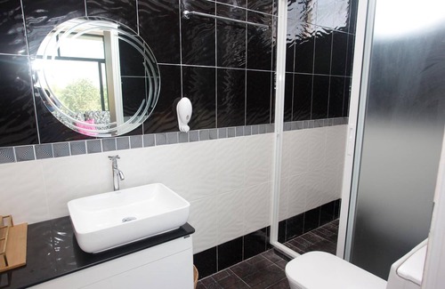 Cha-am House | Sea Breeze Guest House