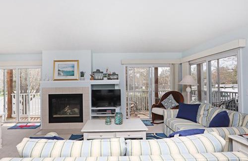 Bethany Beach Apartment | Sea Colony Pinewood II
