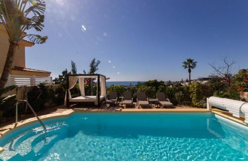 Playa del Ingles House | Sea Edge Friendly Holiday Home
