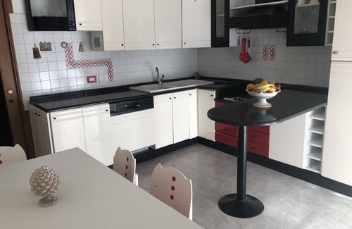 Picanello-Ognina-Barriera-Canalicchio Apartment | Sea front, with lovely beach, elegant apartment.