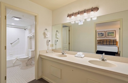 Baywood-Los Osos Resort | Sea Pines Resort