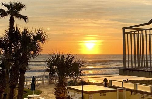 East Daytona Apartment | Sea Shells Beach Club