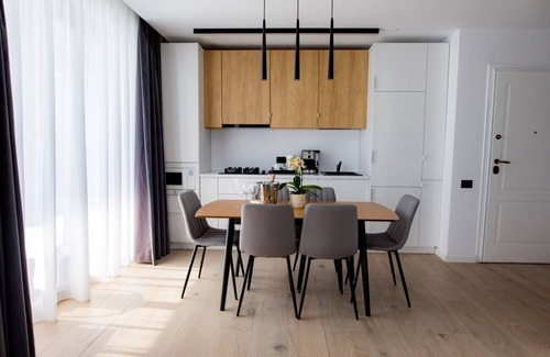 Constanta Apartment | Sea View 2 bedroom Apartament located in Mamaia Nord