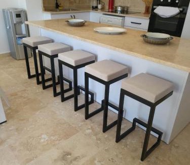 Kalkan Apartment | Sea view 5 En-suit villa, pool heatable, free WIFI VillaHappy in Kalkan