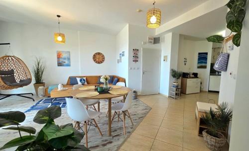 Aheloy Apartment | Sea View Luxury 1-bd Apartment Marina Cape Aheloy
