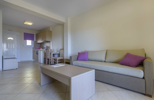 Karfas Apartment | Sea View Resorts & Spa