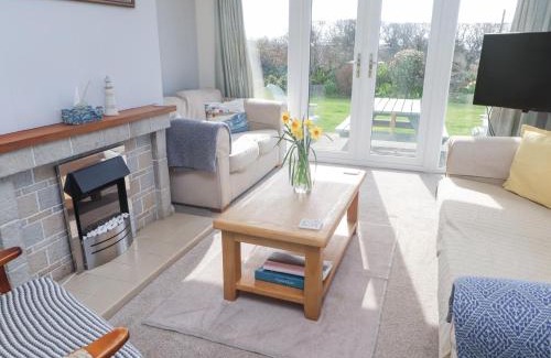 Cylch-Y-Garn House | Seafield