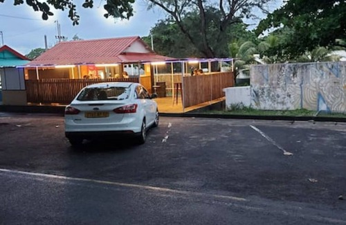 Blue Bay House | Seafront bungalow 1