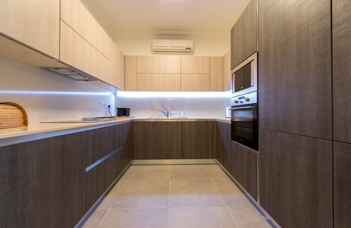 Sliema Apartment | Seafront LUX APT IN Fort Cambridge